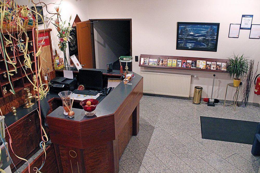 Pension Erlaa Βιέννη Εξωτερικό φωτογραφία